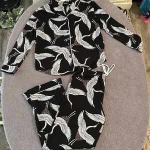 Room Services Women’s Black Crane Print Pajama Set